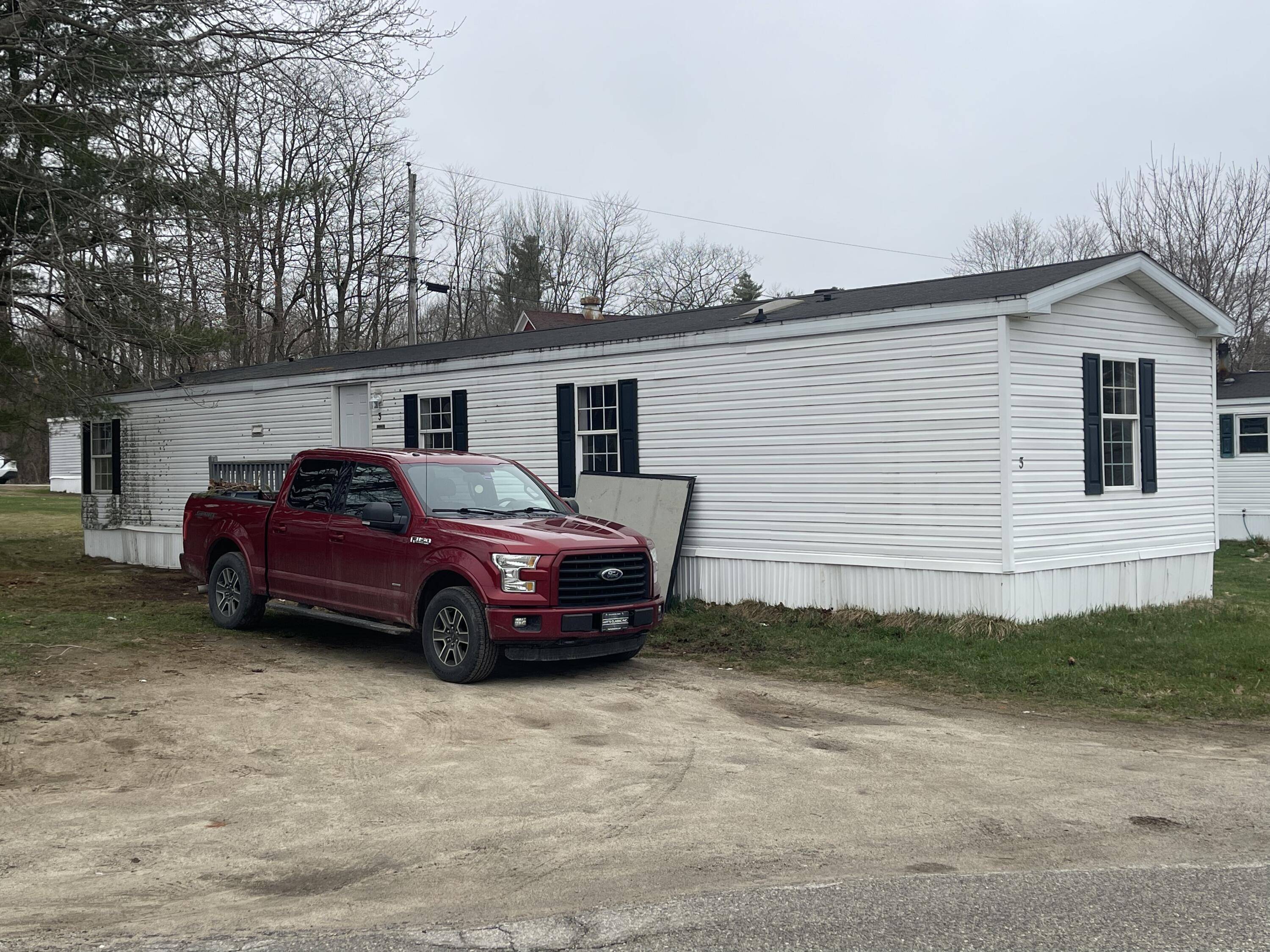 3 Chestnut Drive — photo