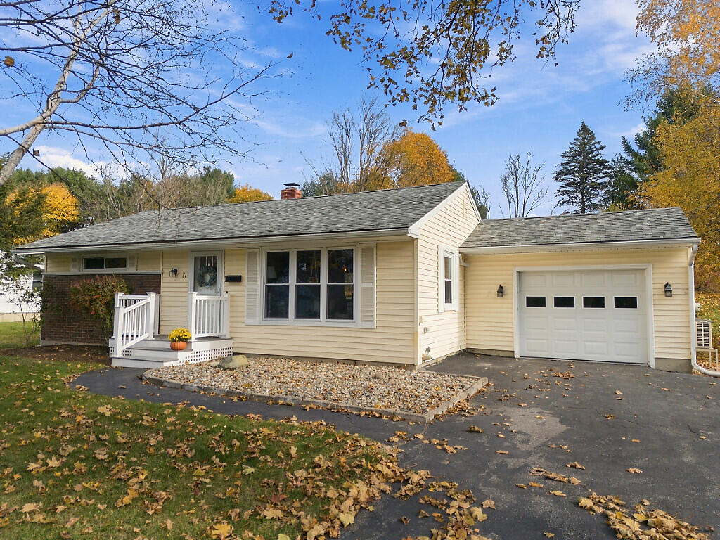 31 Westwood Road — photo