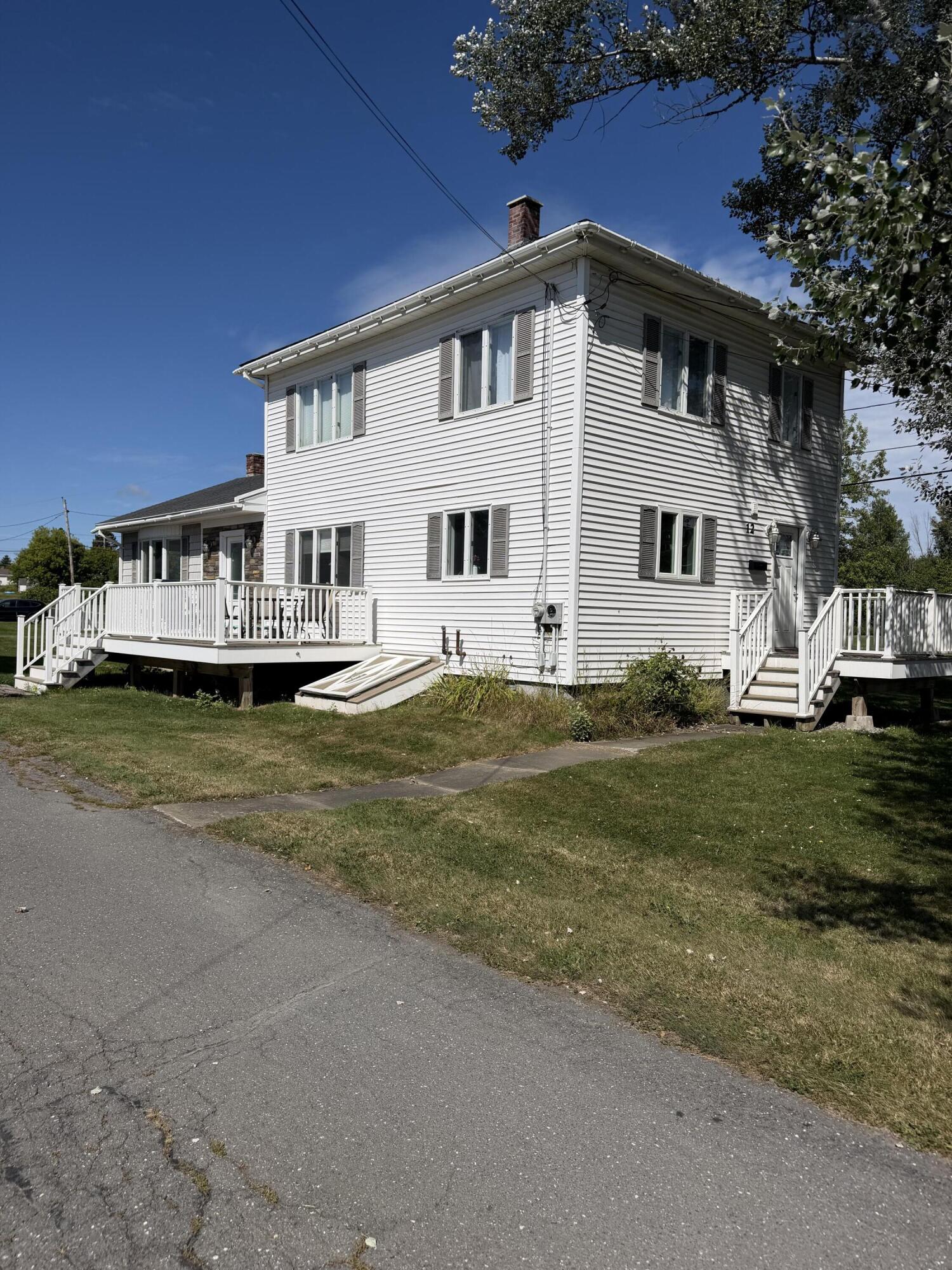 12 Pulcifur Road — photo