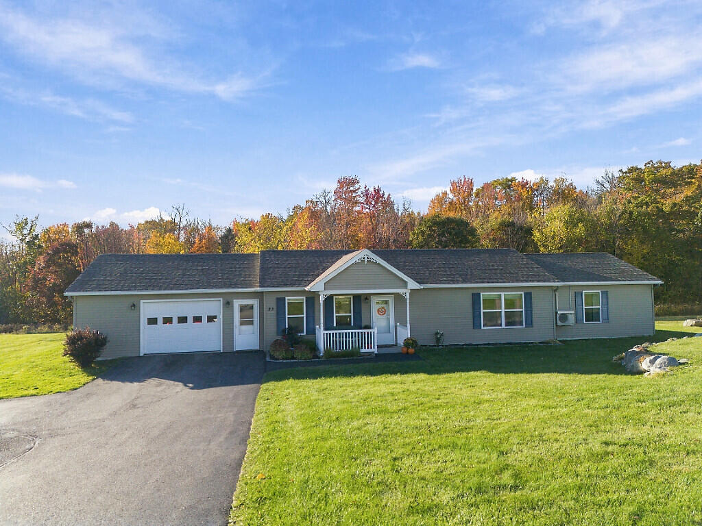23 Fieldstone Drive — photo