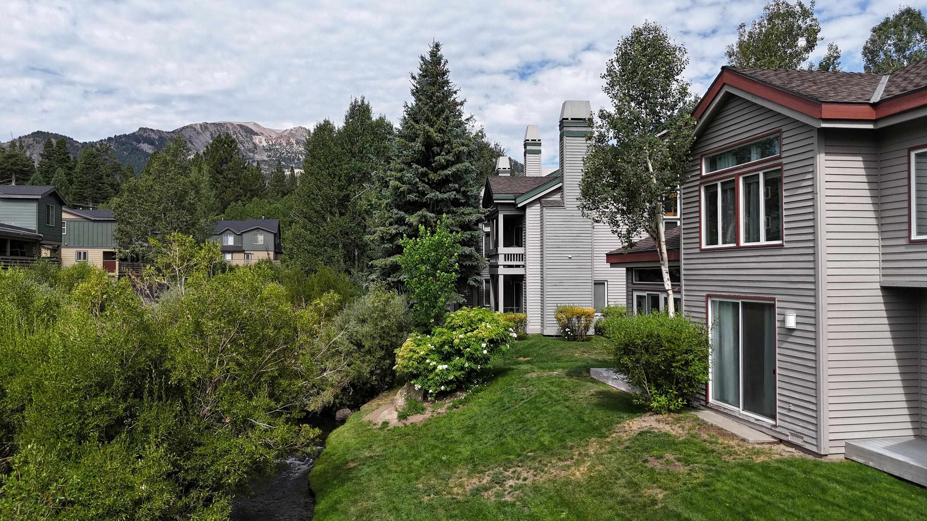 554 Golden Creek Rd 554 — photo