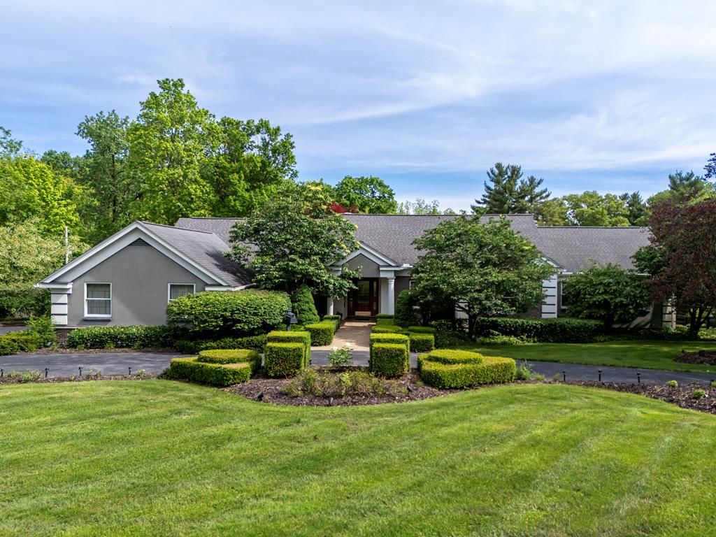 330 North Countryside Drive — photo