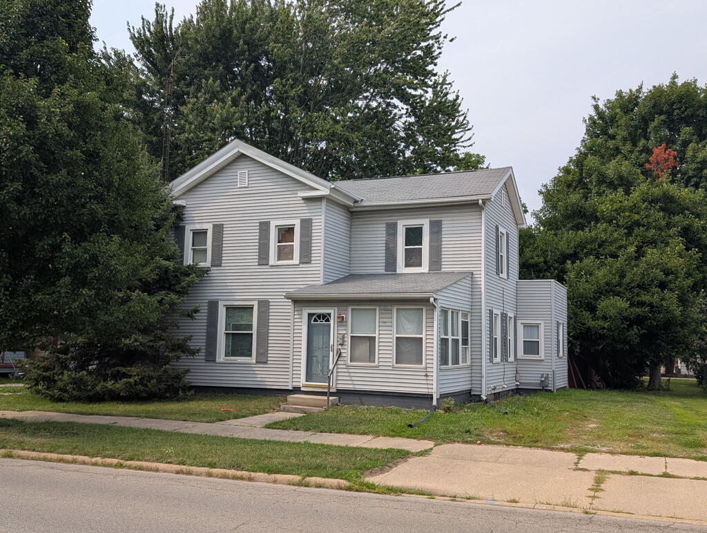101 E Main Street — photo