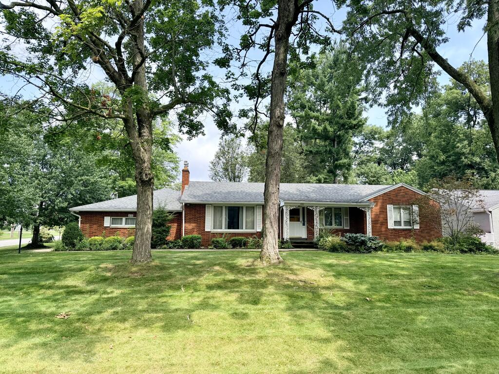 670 Westview Blvd — photo