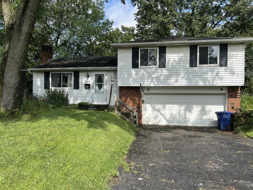 827 Orchard Glen Court — photo