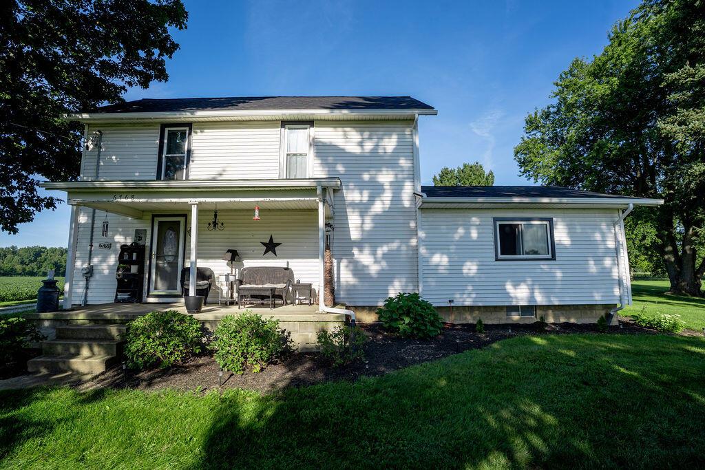 6768 Baker Rd. — photo
