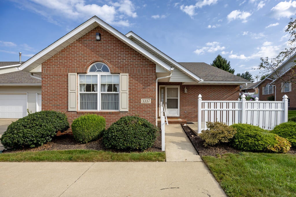 3337 Bayberry Cove — photo