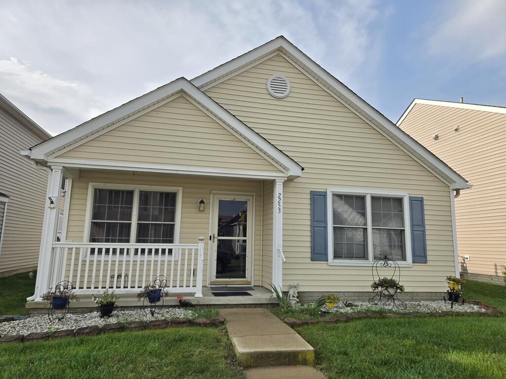 2253 Kilchurn Drive — photo