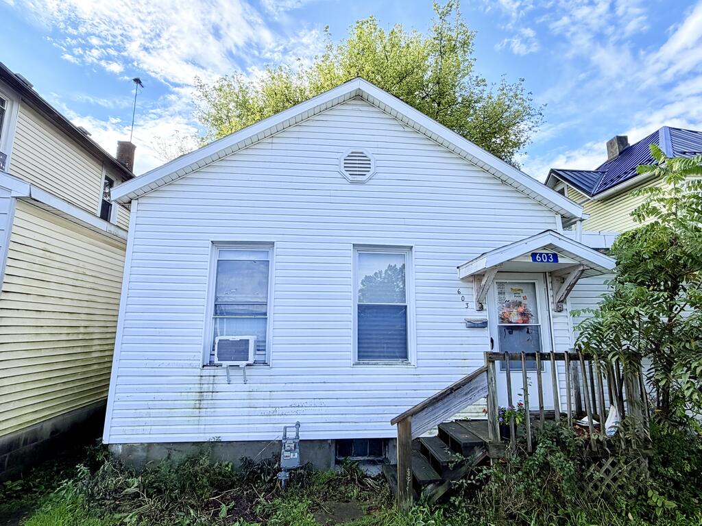 603 Harding Way East — photo