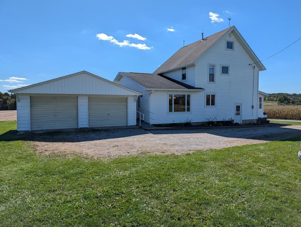 1735 County Road 655 — photo