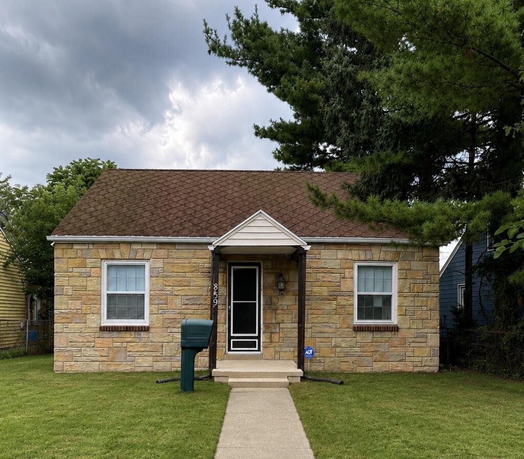 859 Ruby Avenue, Columbus, OH 43227 — photo 2