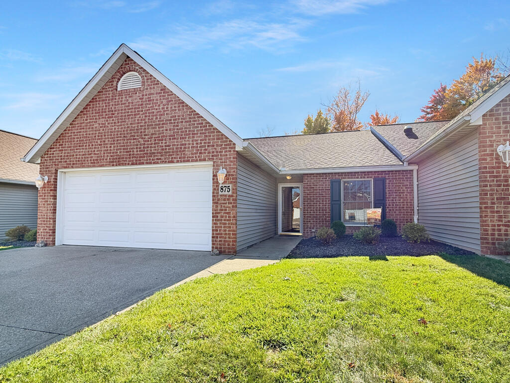 875 Oakbrook Dr — photo