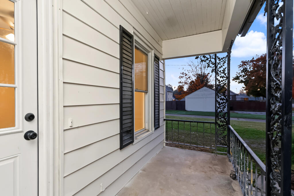 327 Bauer Avenue, Crestline, OH 44827 — photo 2
