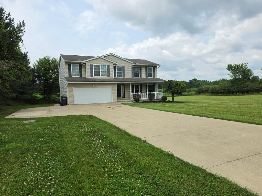 553 Lisa Lane — photo