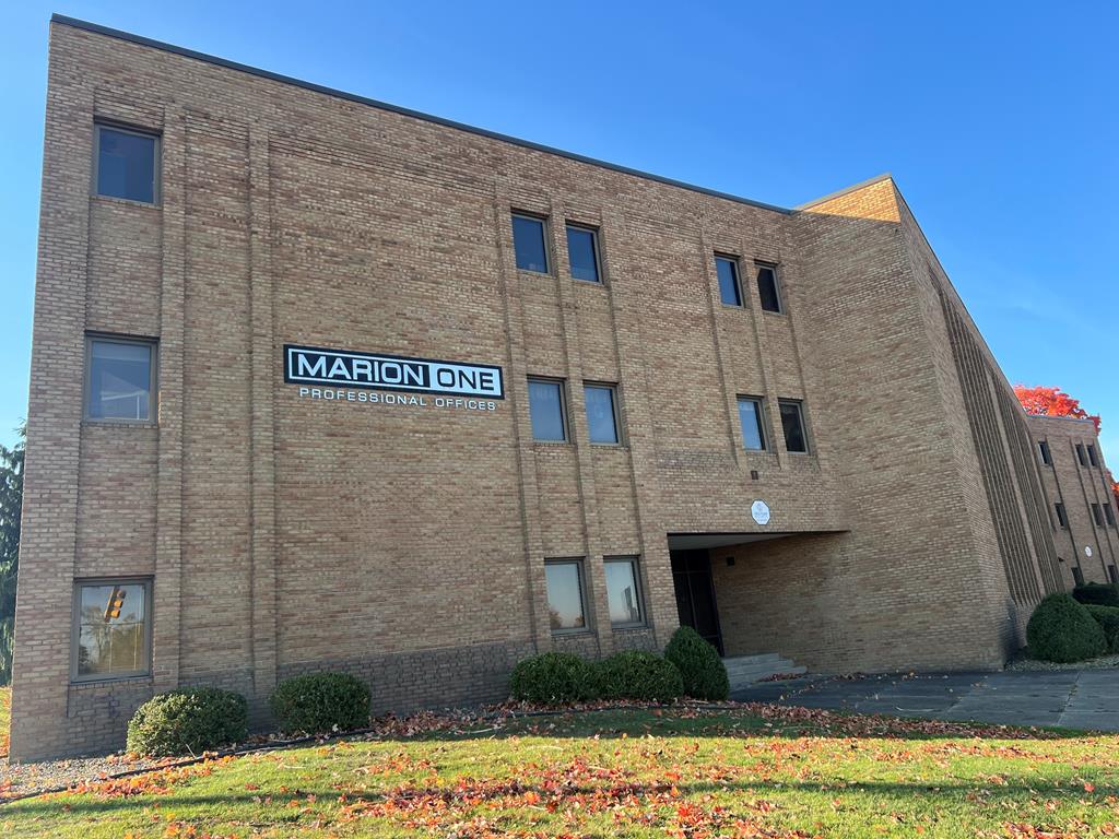 1 Marion Ave — photo