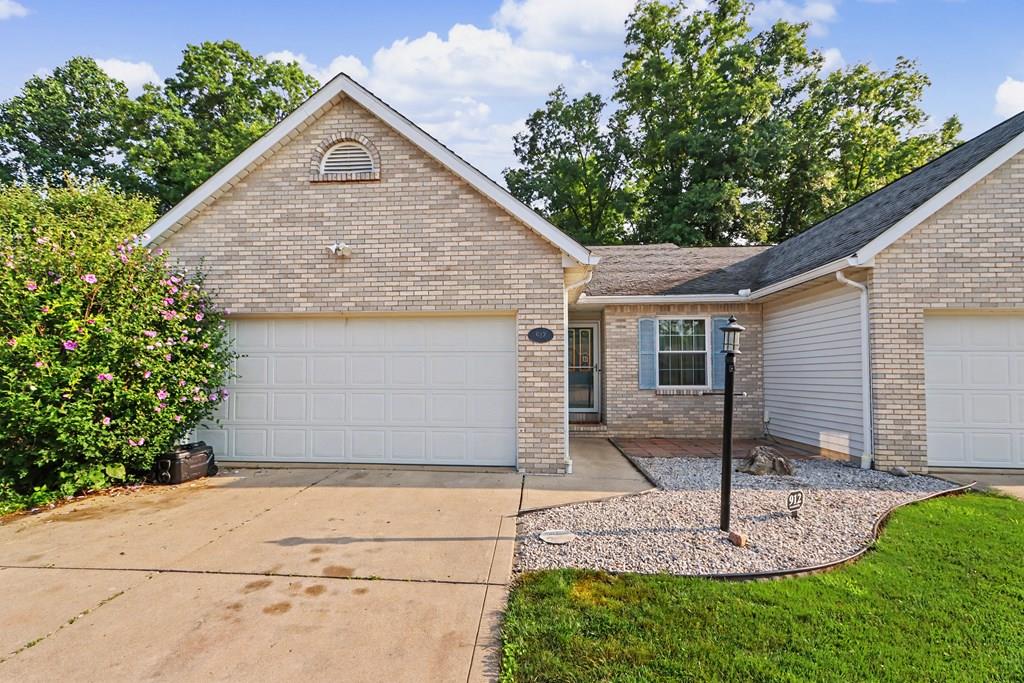 912 Greenfield Drive — photo