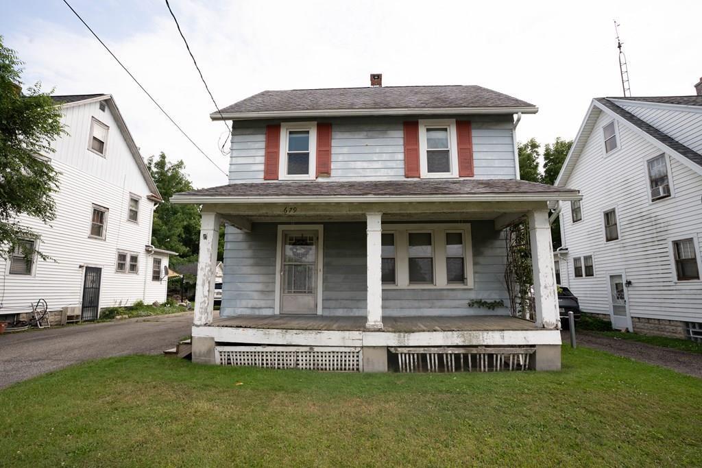 679 Arlington Ave. — photo
