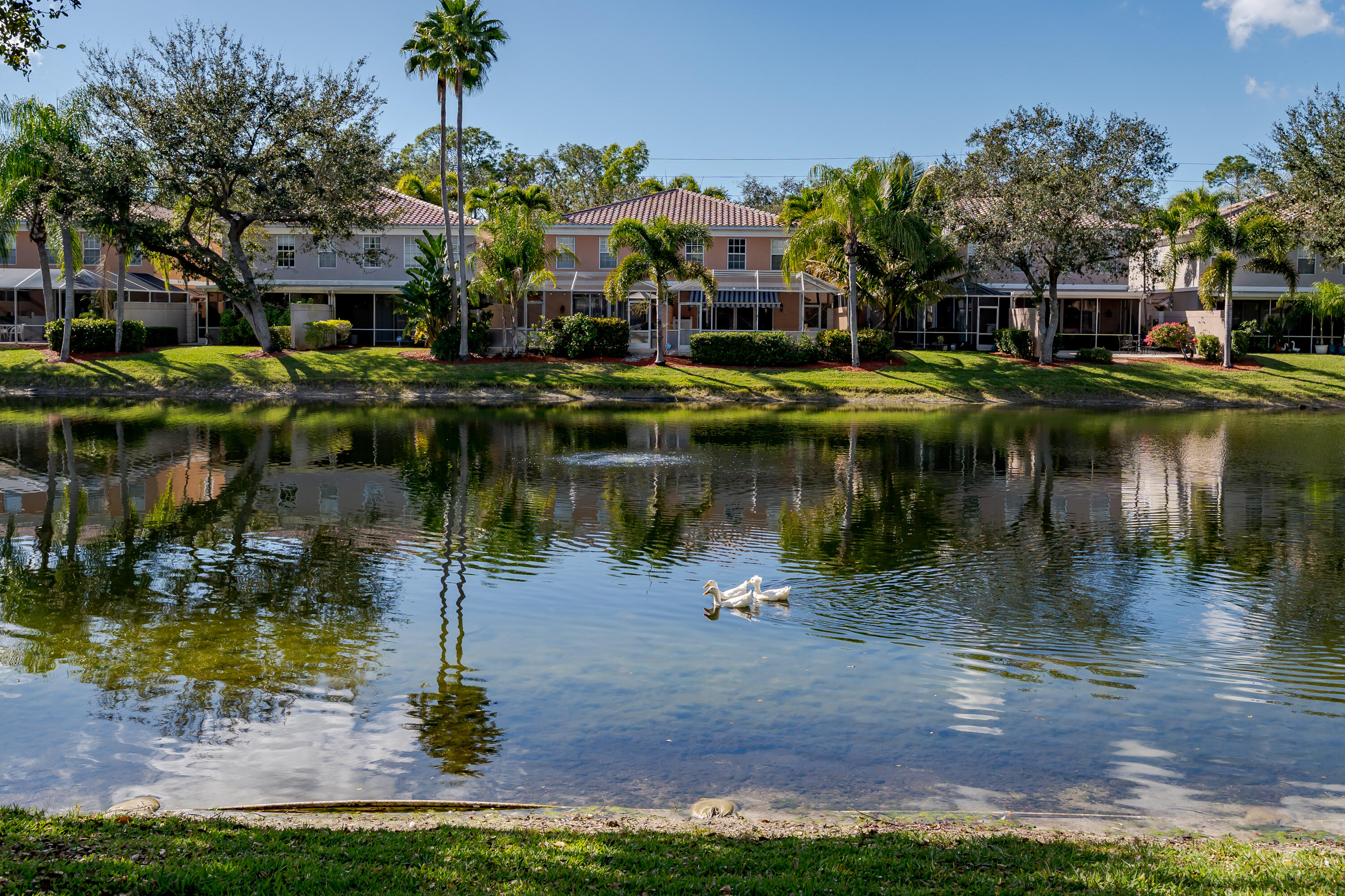 5353 Cove Circle, 5353 — photo