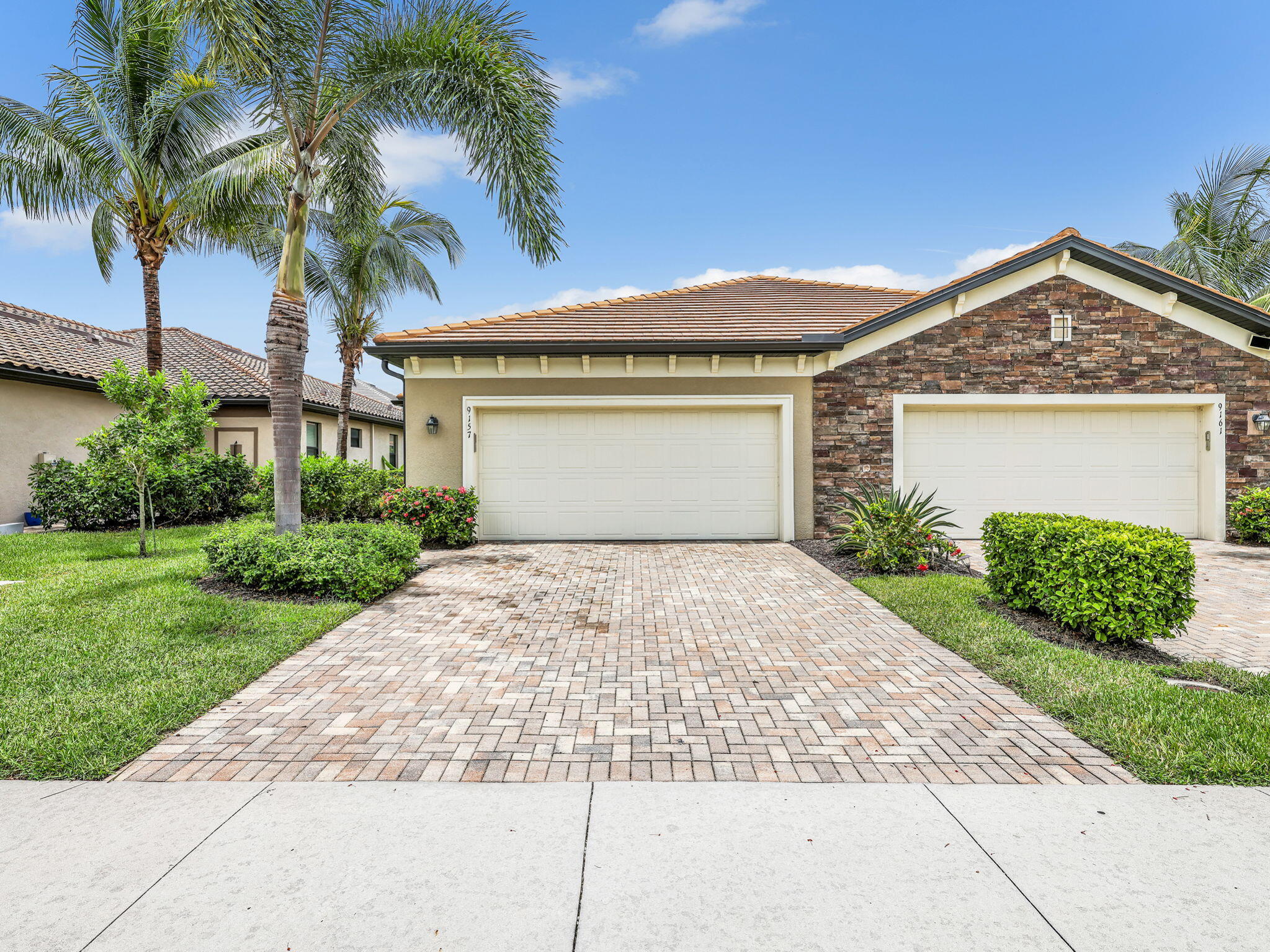 9157 Glenforest Drive — photo