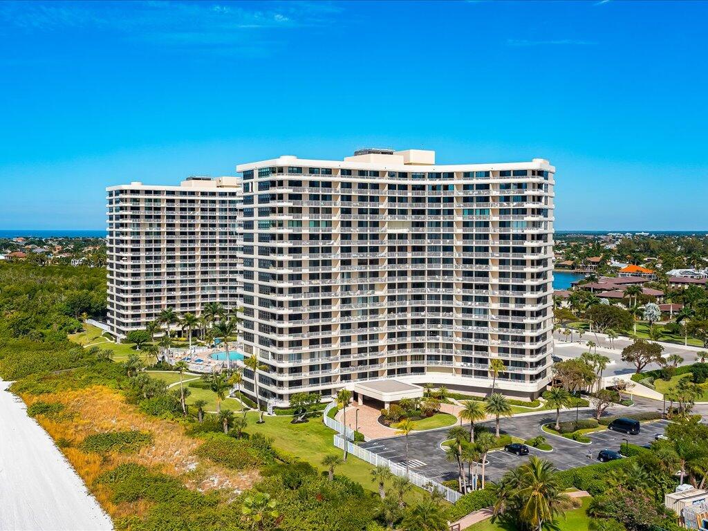 380 Seaview Court, 204 — photo