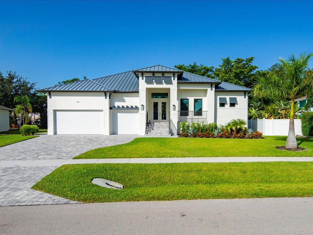 82 Tahiti Road — photo