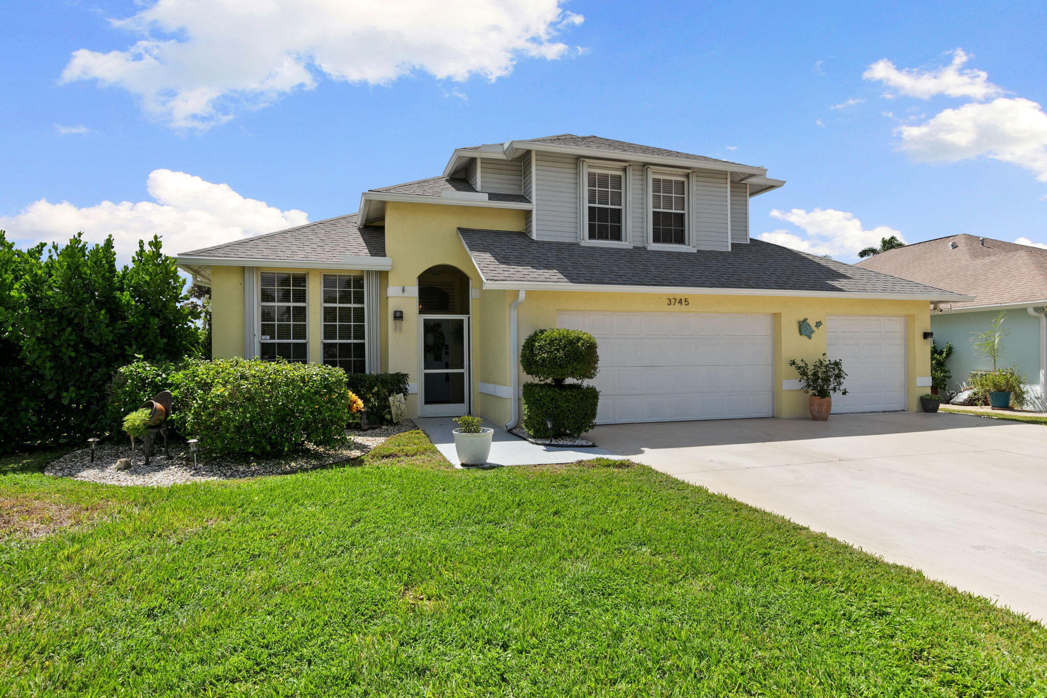 3745 Weymouth Circle — photo