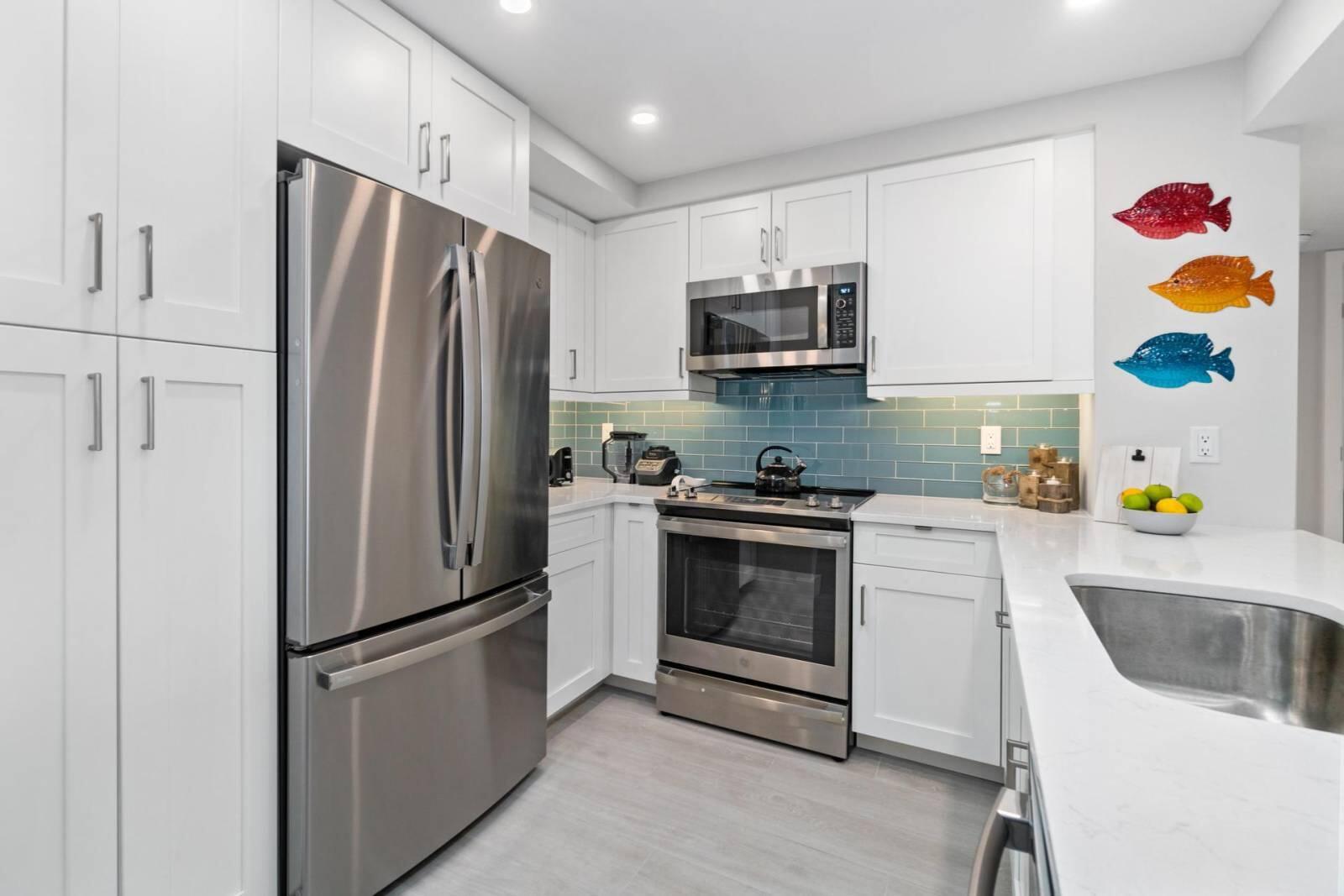 380 Seaview Court, 1209 — photo