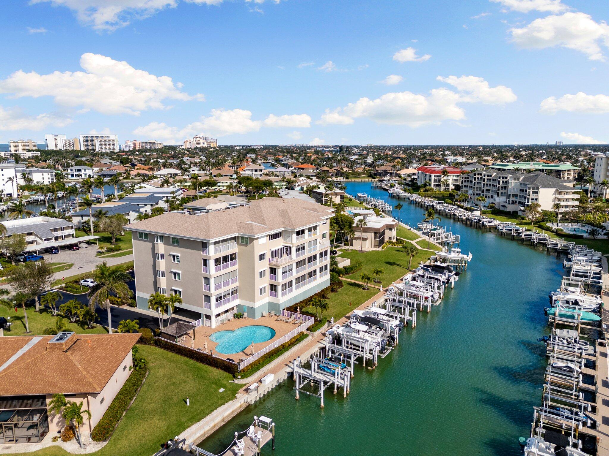 907 Panama Court, 303 — photo
