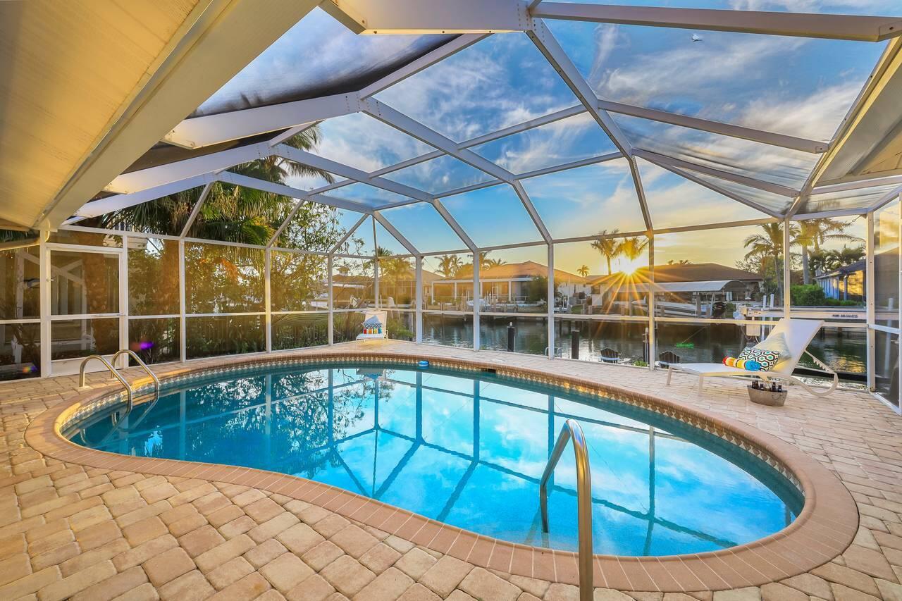 430 Driftwood Court — photo