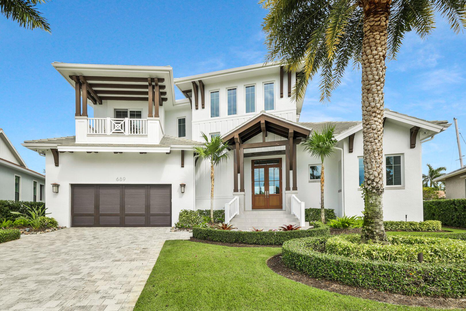 689 Pelican Court — photo
