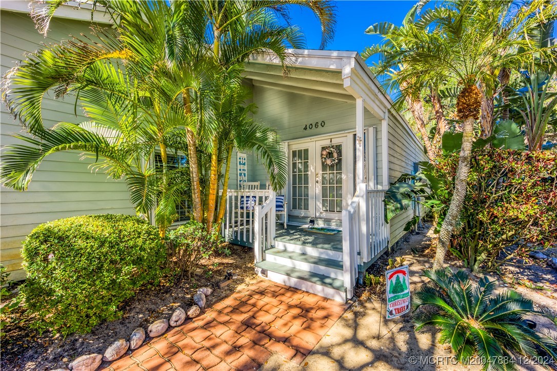4060 NE Breakwater Drive — photo