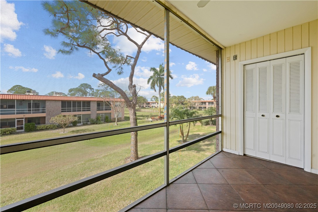 1961 SW Palm City Road F — photo