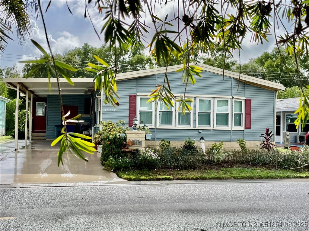 16372 SW Indianwood Circle — photo