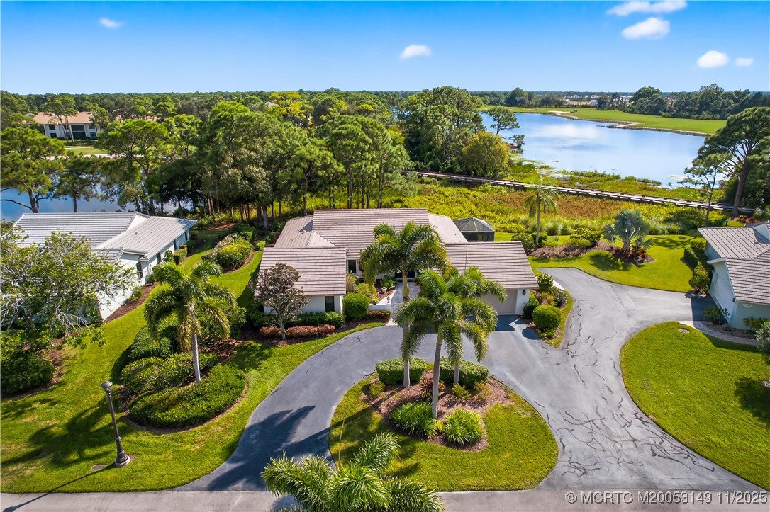 2115 NW Greenbriar Lane — photo