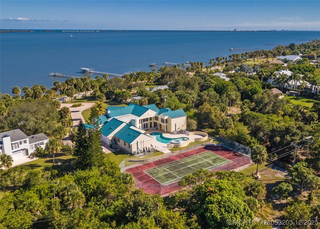 3343 S Indian River Drive — photo
