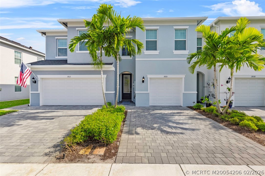 1810 SE Ocean Cove Way — photo