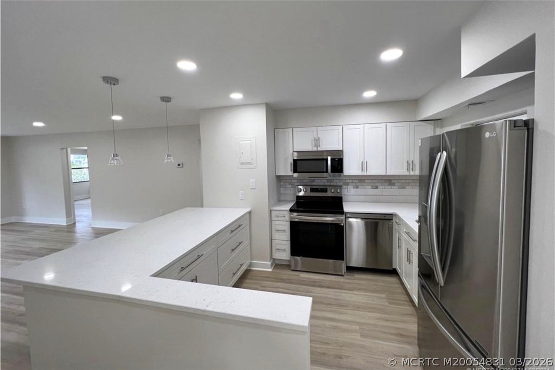 1950 SW Palm City Road 4-201 — photo