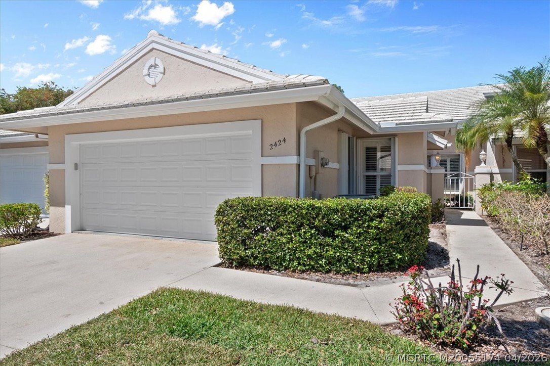 2424 SW Foxpoint Trail — photo
