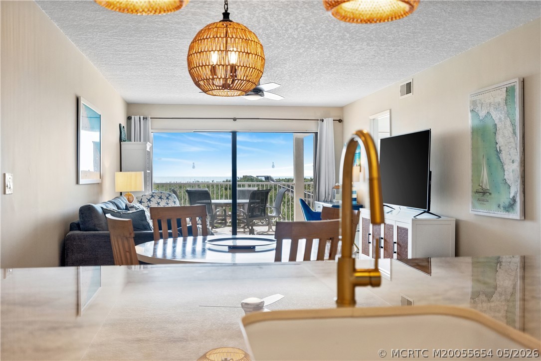 379 NE Tradewind Lane 1103 — photo