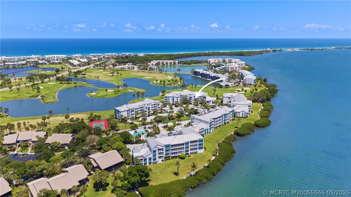 145 NE Edgewater Drive 4203 — photo