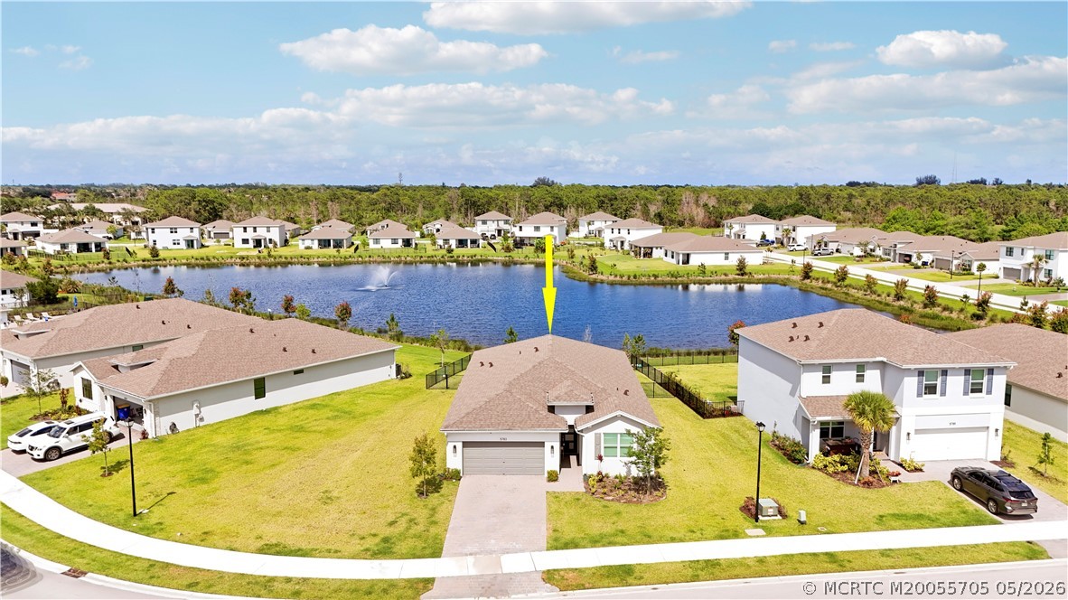 5783 SE Sky Blue Circle — photo
