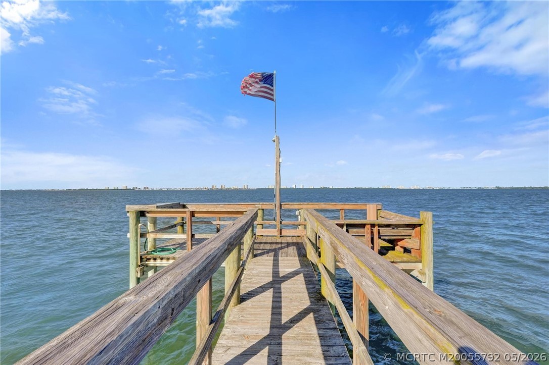 13513 S Indian River Drive — photo