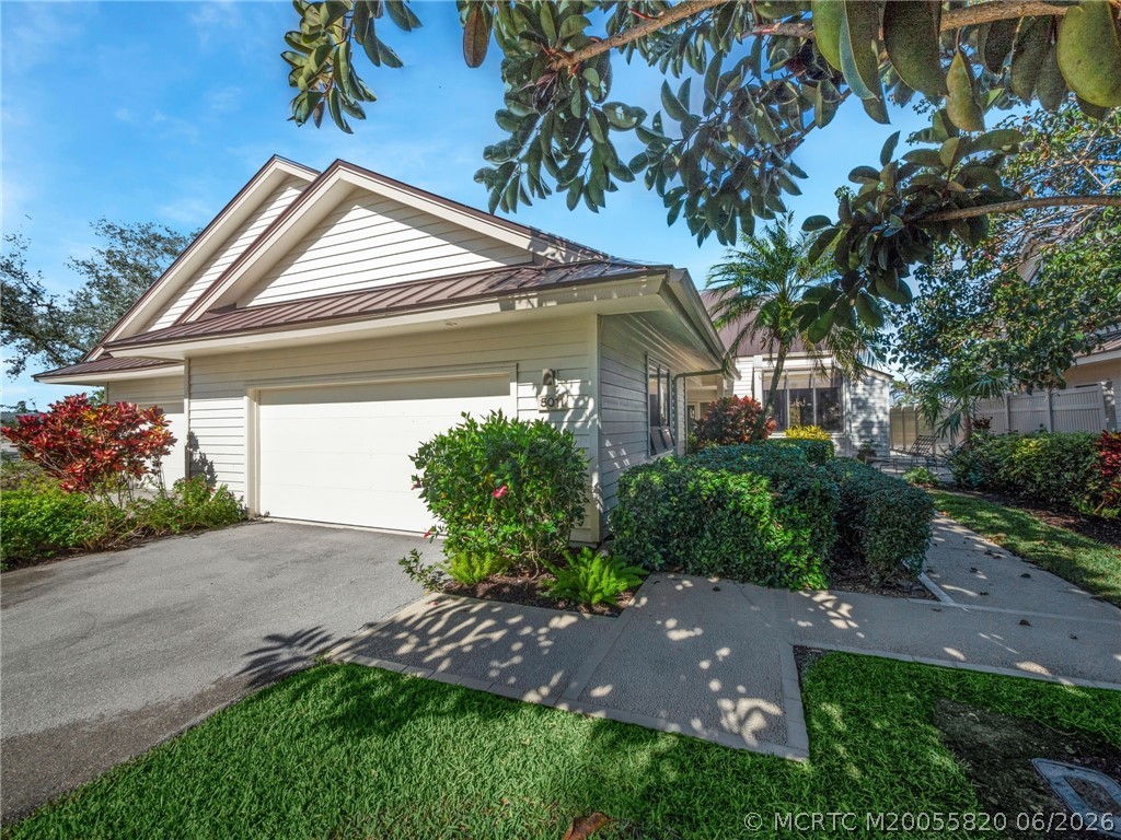 5011 SE Brandywine Way — photo