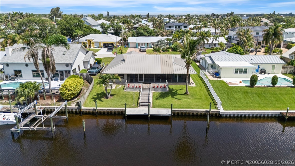 1604 SW Seagull Way — photo