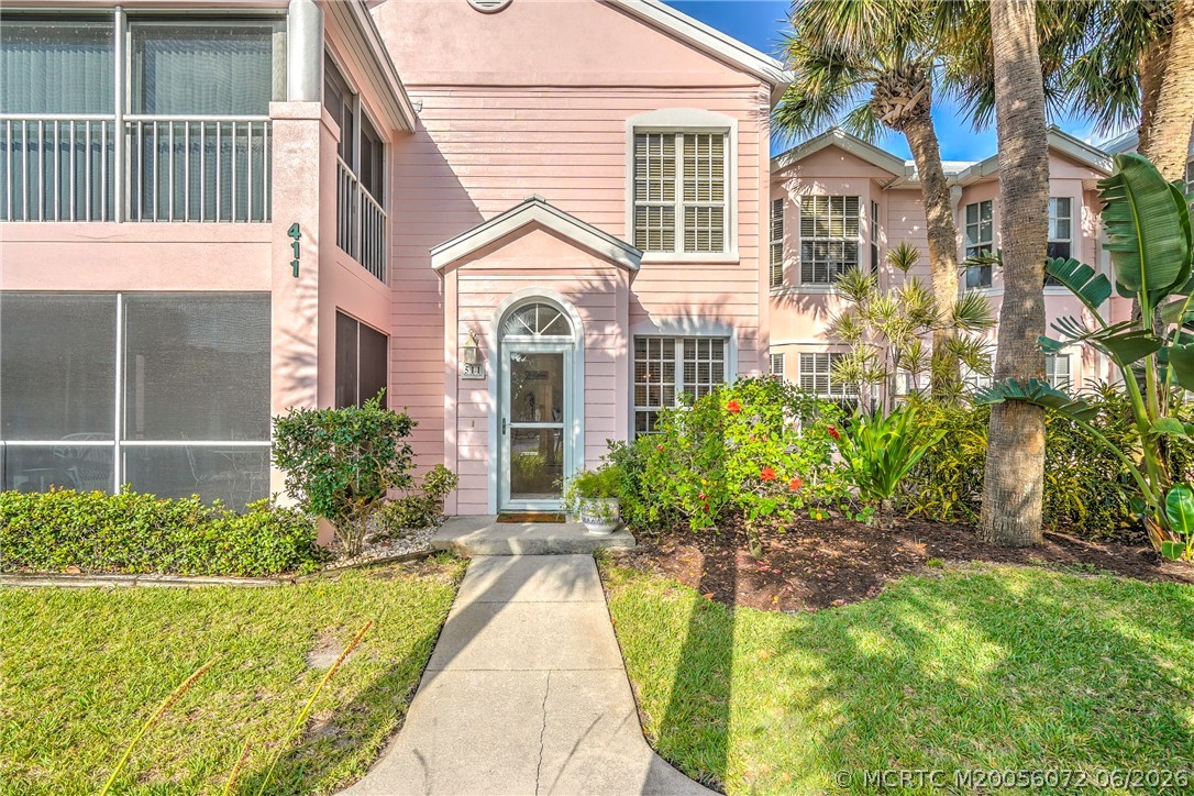 411 NE Plantation Road 511 — photo