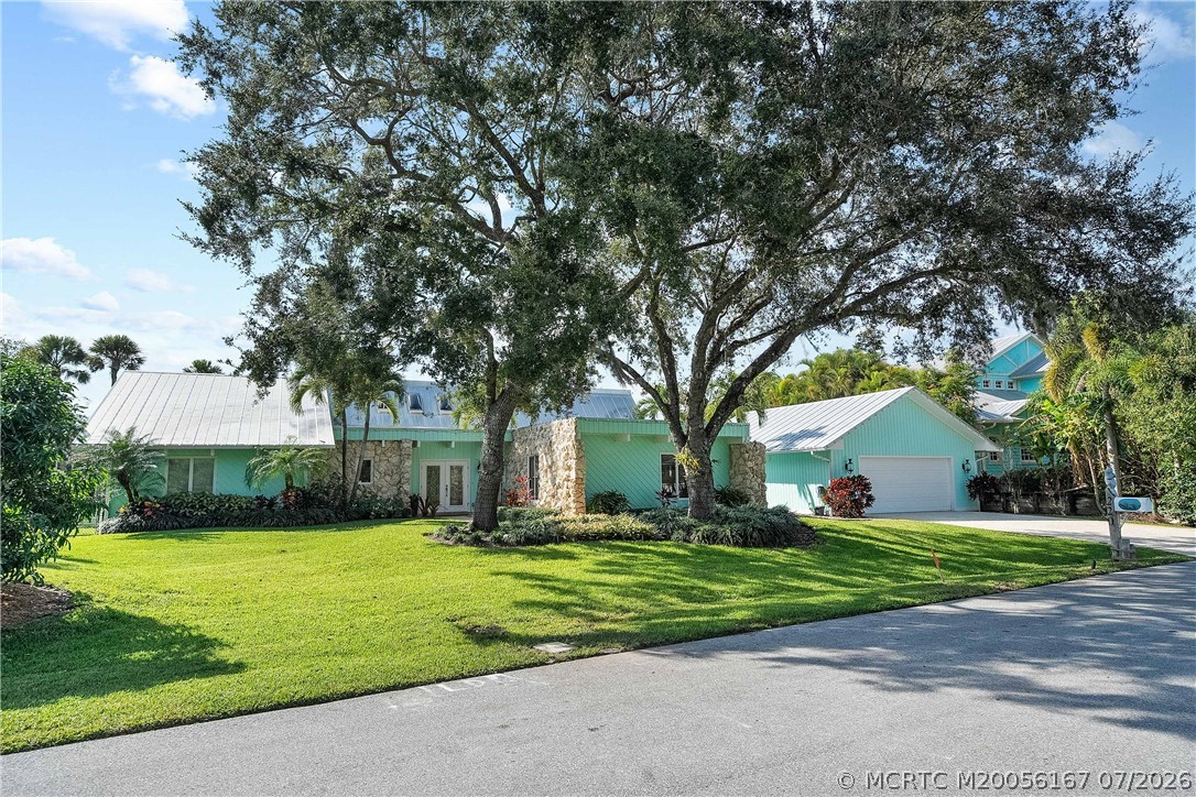 220 SW Willow Lake Trail — photo