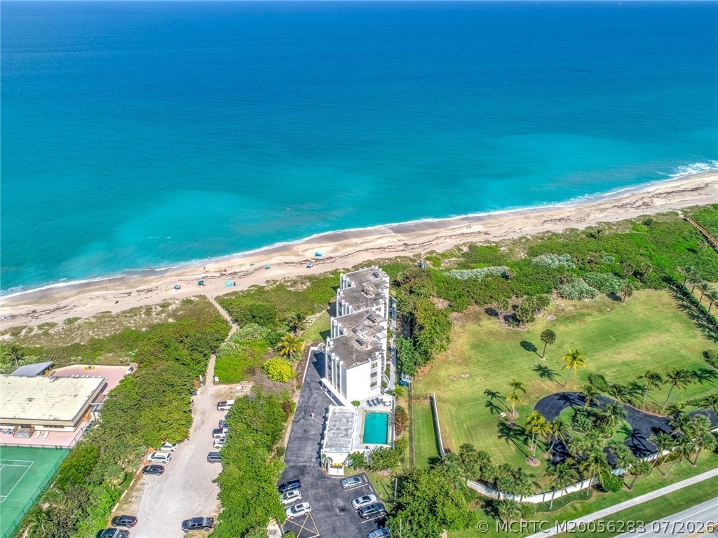 1289 NE Ocean Blvd 11 — photo
