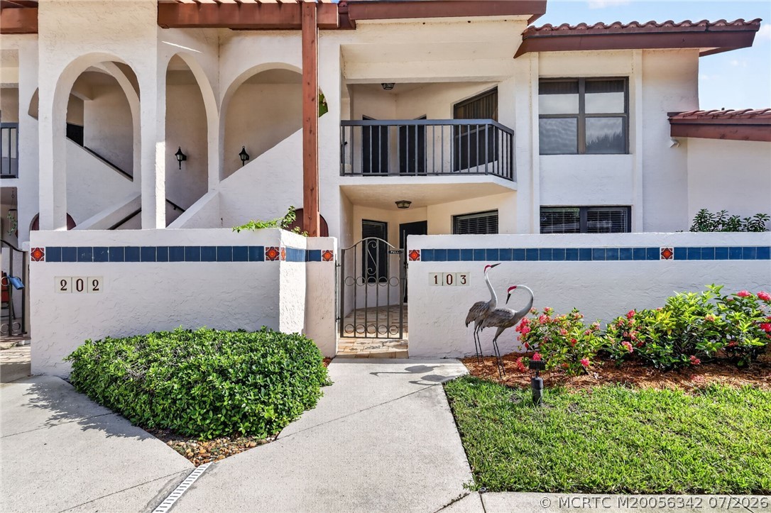 3470 SE Martinique Trace 103 — photo