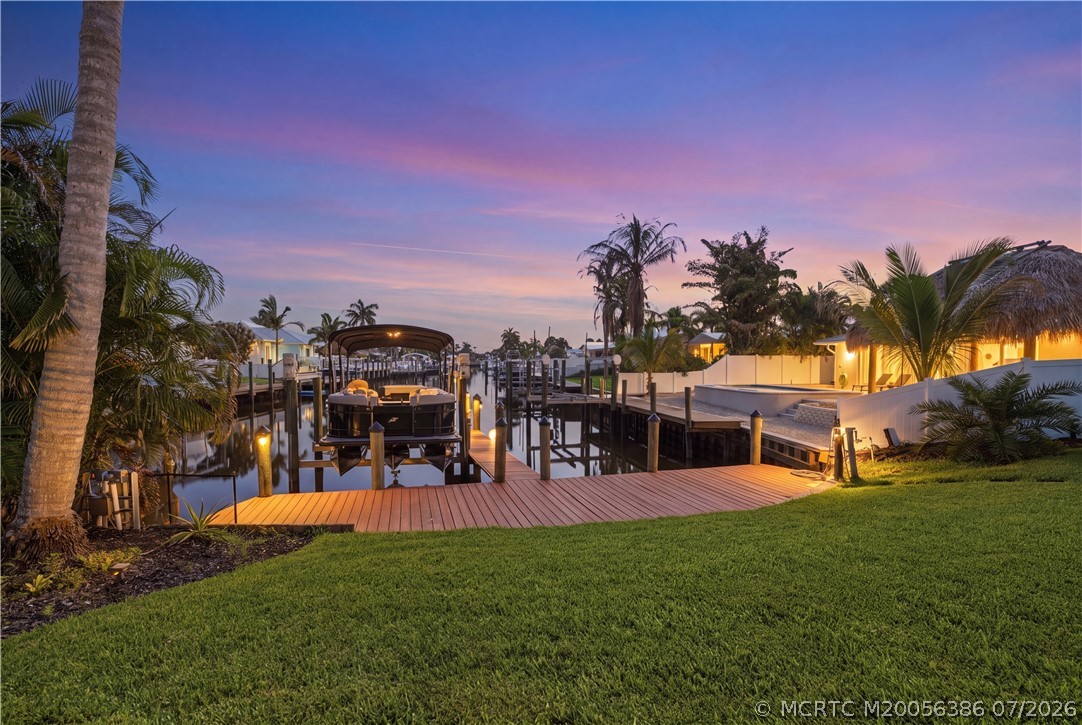 1489 SW Seahawk Way — photo