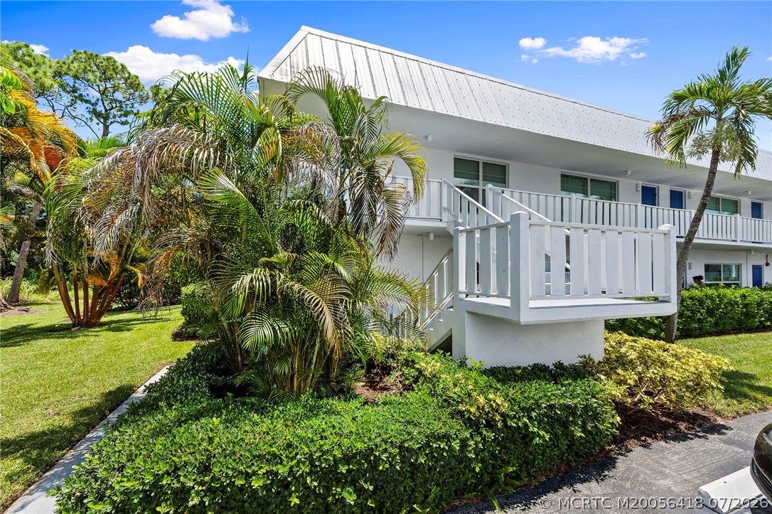 2929 SE Ocean Blvd F10 — photo
